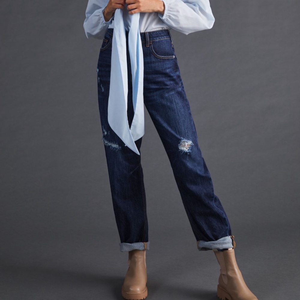 *Anthropologie Pilcro The Bow Boyfriend Jeans